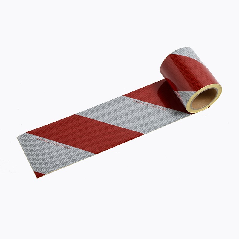 BACS4 - Bandes réfléchissantes chevrons Blanc, Rouge Classe B